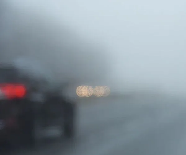 سبب وجود ضباب على العين